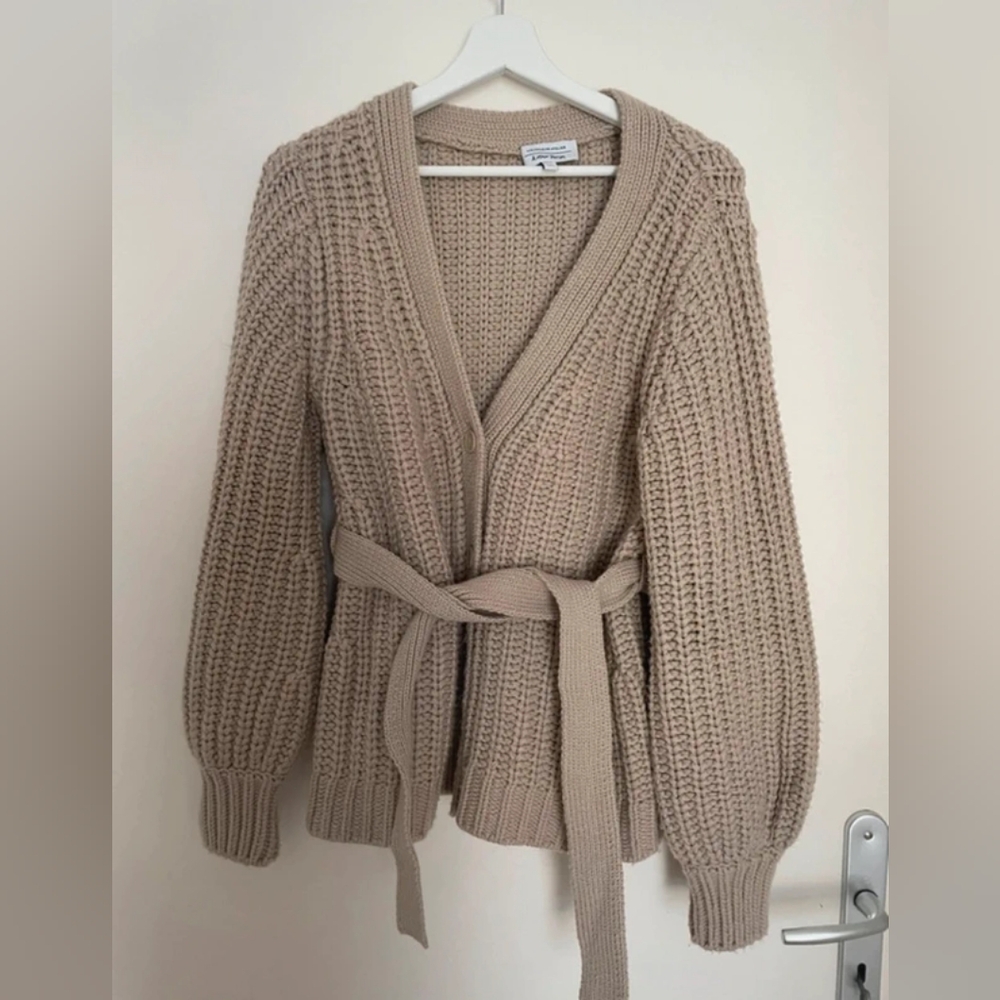 Women's Beige Knit Cardigan Sweater